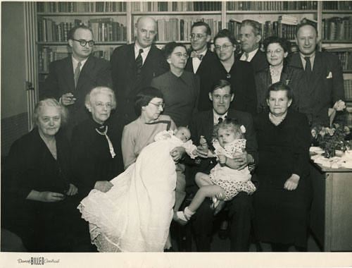 Gruppefoto ved Marie-Louises barnedåb  28. Januar 1951