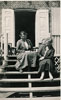 Johanne og Astrid p&aring; Rosenlund