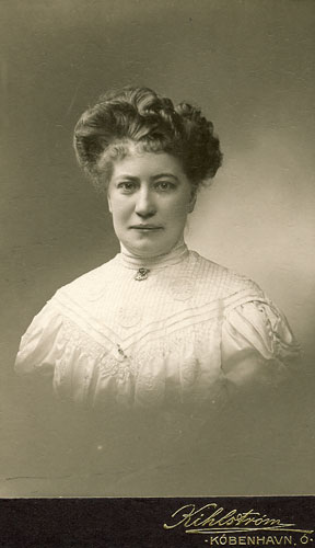 Anna Danielsen, 1908