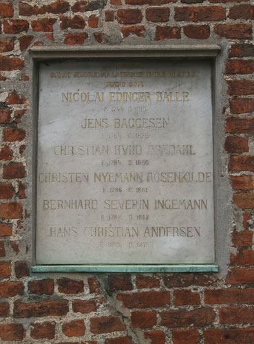 Indskrift p&aring; Kirkeladen